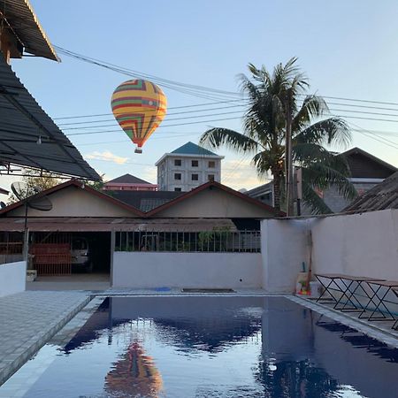 Vang Vieng Guesthouse 외부 사진