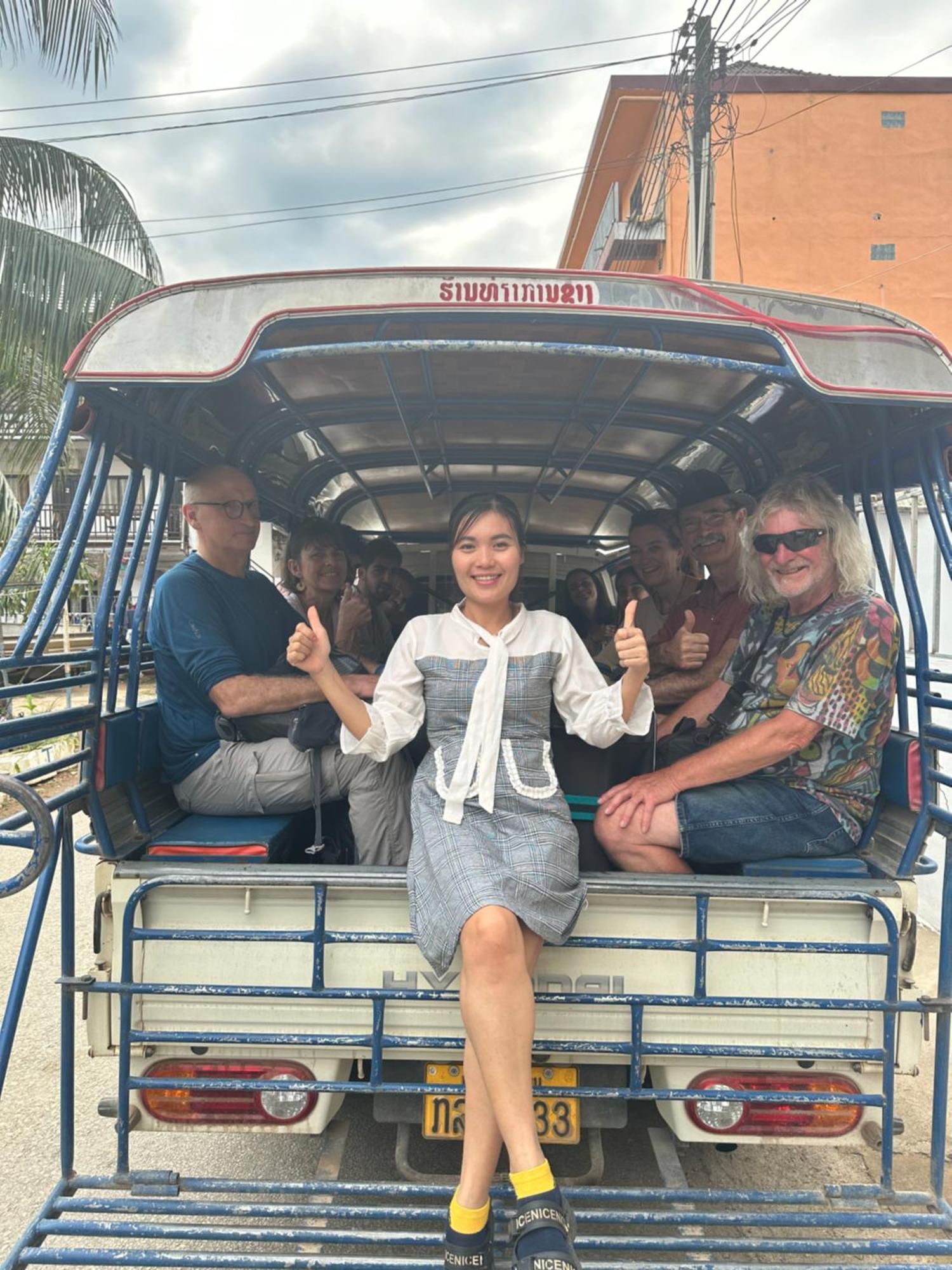 Vang Vieng Guesthouse 외부 사진